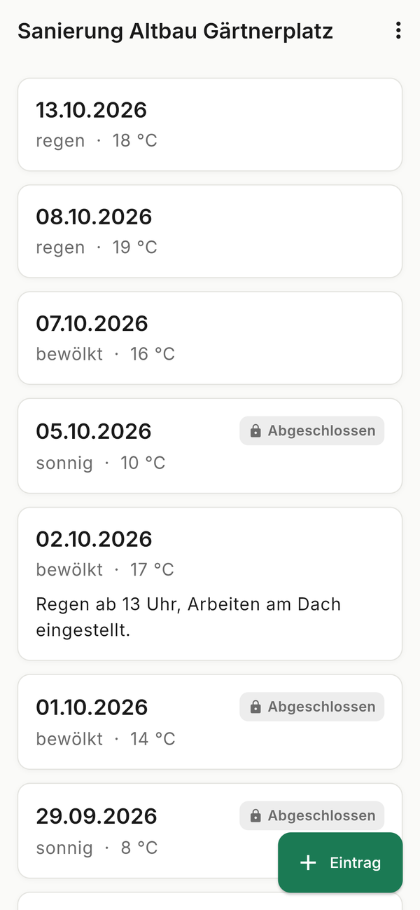 kareu Handy-App: Liste der Bautagebuch-Einträge einer Baustelle mit Wetter, Temperatur und Status Abgeschlossen
